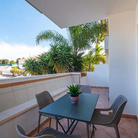 Апартаменты Farmvillage - Free Wifi Албуфейра